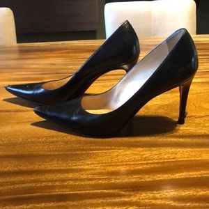 Black leather Christian Louboutin pumps sz 40